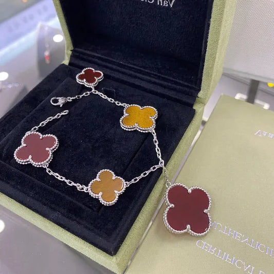 CLOVER 5 MOTIFS SILVER CARNELIAN TIGER EYE BRACELET