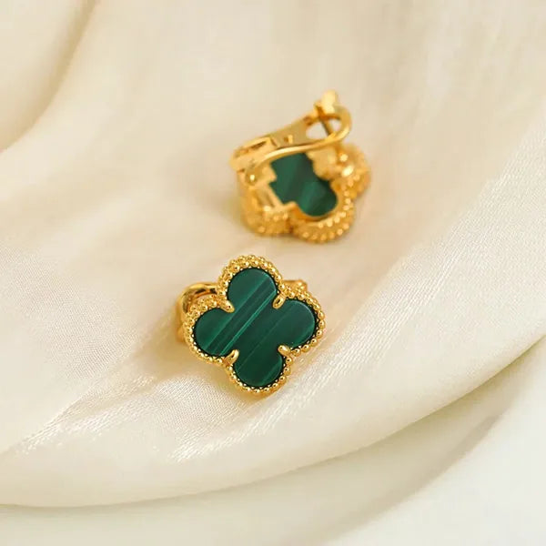 CLOVER MEDIUM GOLD MALACHITE STUD EARRINGS