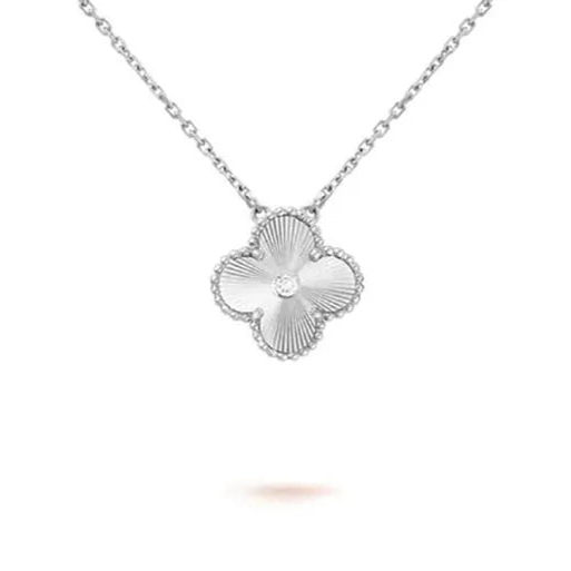 CLOVER NECKLACE SILVER