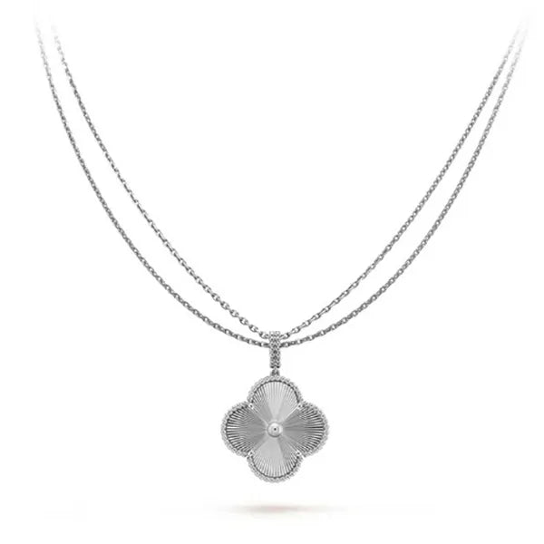 CLOVER SILVER BIG CLOVER NECKLACE