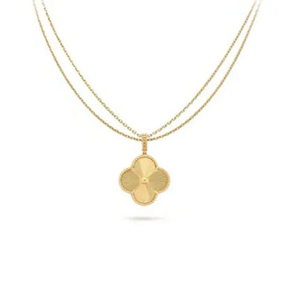 VINTAGE CLOVER PENDANT NECKLACE GOLD