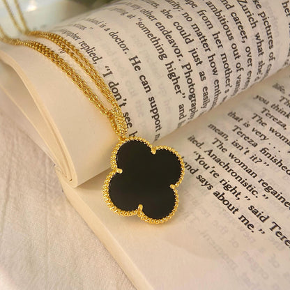 CLOVER NECKLACE GOLD ONYX